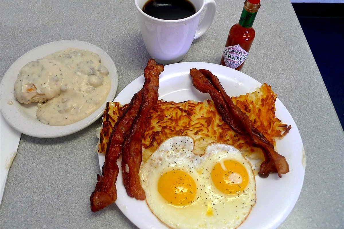 STEP 02 for Crispy Air Fryer Egg White and Hash Brown Casserole: Crisp Hash Browns in Air Fryer Basket