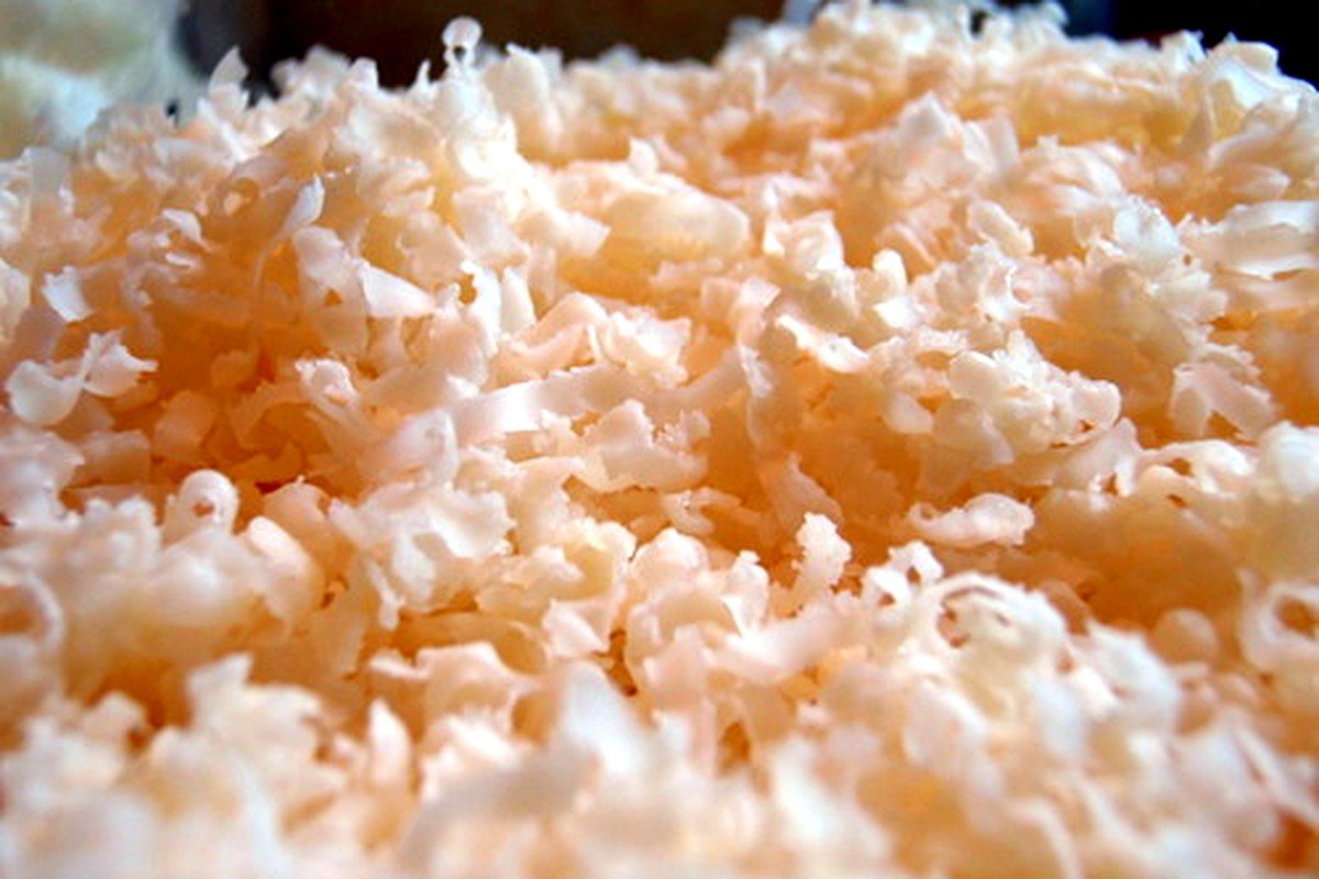 STEP 05 for Crispy Air Fryer Egg White and Hash Brown Casserole: Pour Egg Whites & Top with Sharp Cheddar