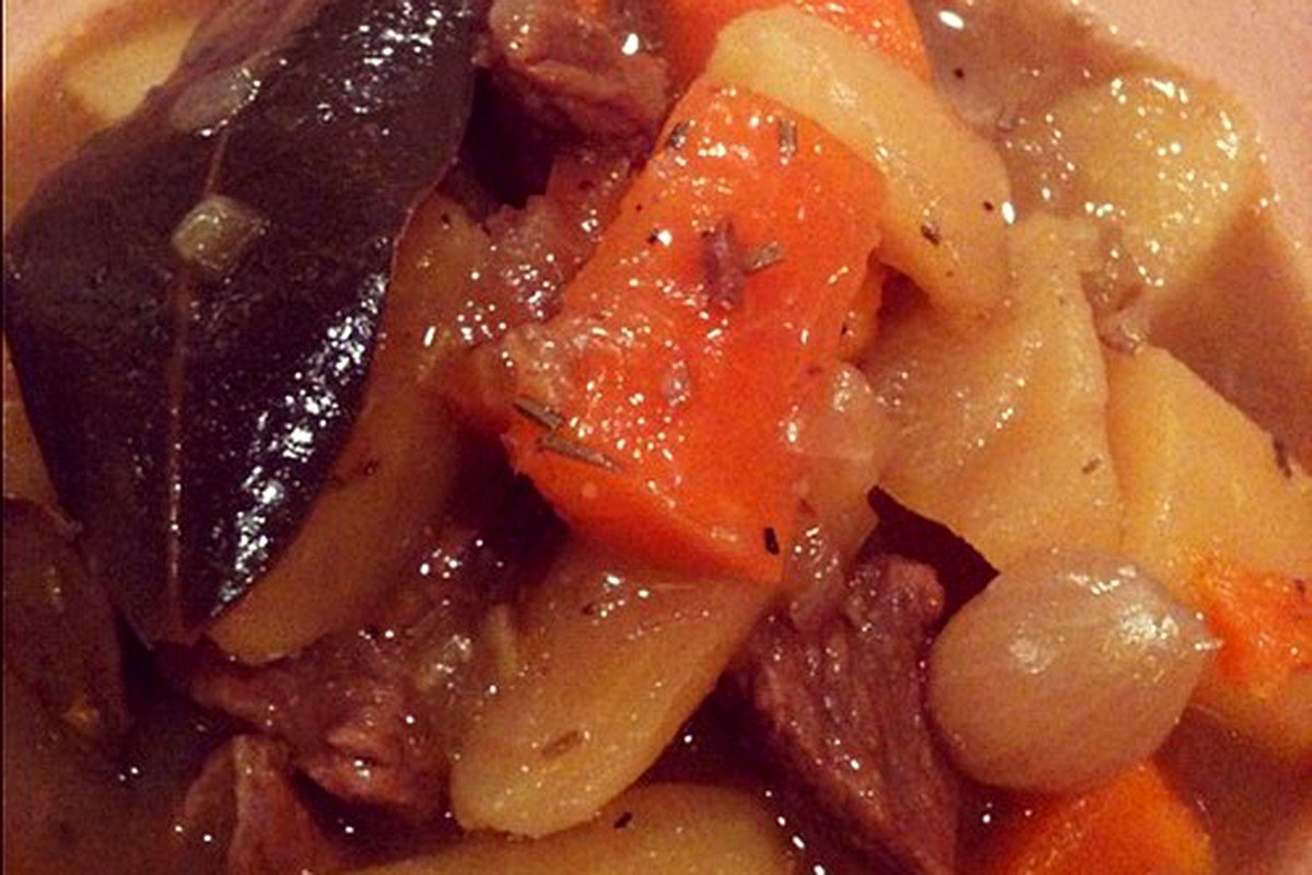 STEP 04 for Easy Slow-Cooker High-Protein Spiced Apple Butter: Low-and-Slow Simmer in Slow Cooker