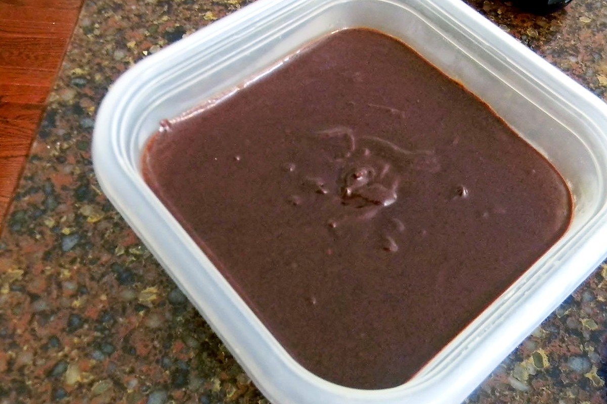 NUTRITION & MACROS for Healthy Strawberry Vanilla Protein Cake with Greek Yogurt Frosting: Macro Breakdown & Daily Values